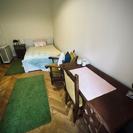 Taban Apartman เปตช์ ภายนอก รูปภาพ